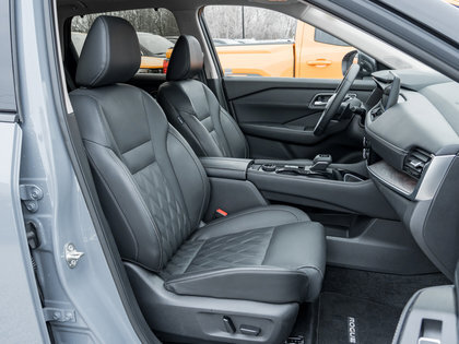 used 2025 Nissan Rogue car, priced at $38,995