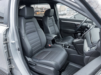 used 2021 Honda CR-V car, priced at $26,295