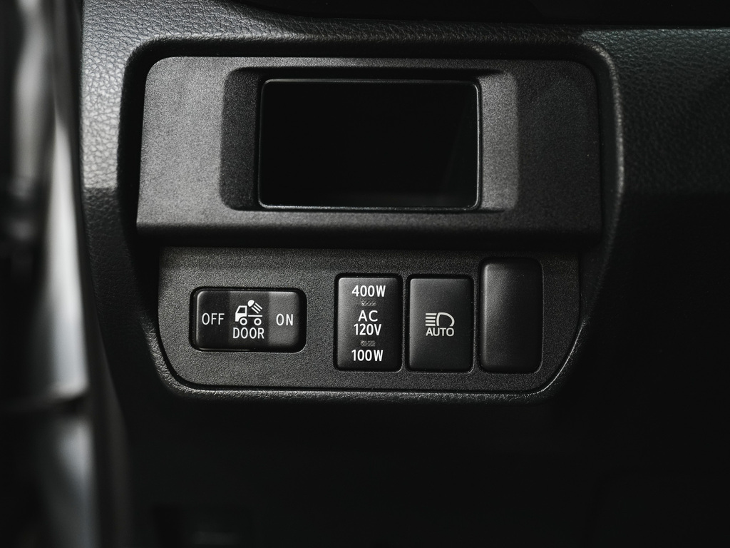 2018 Toyota Tacoma SR5, 多伦多, 全款车