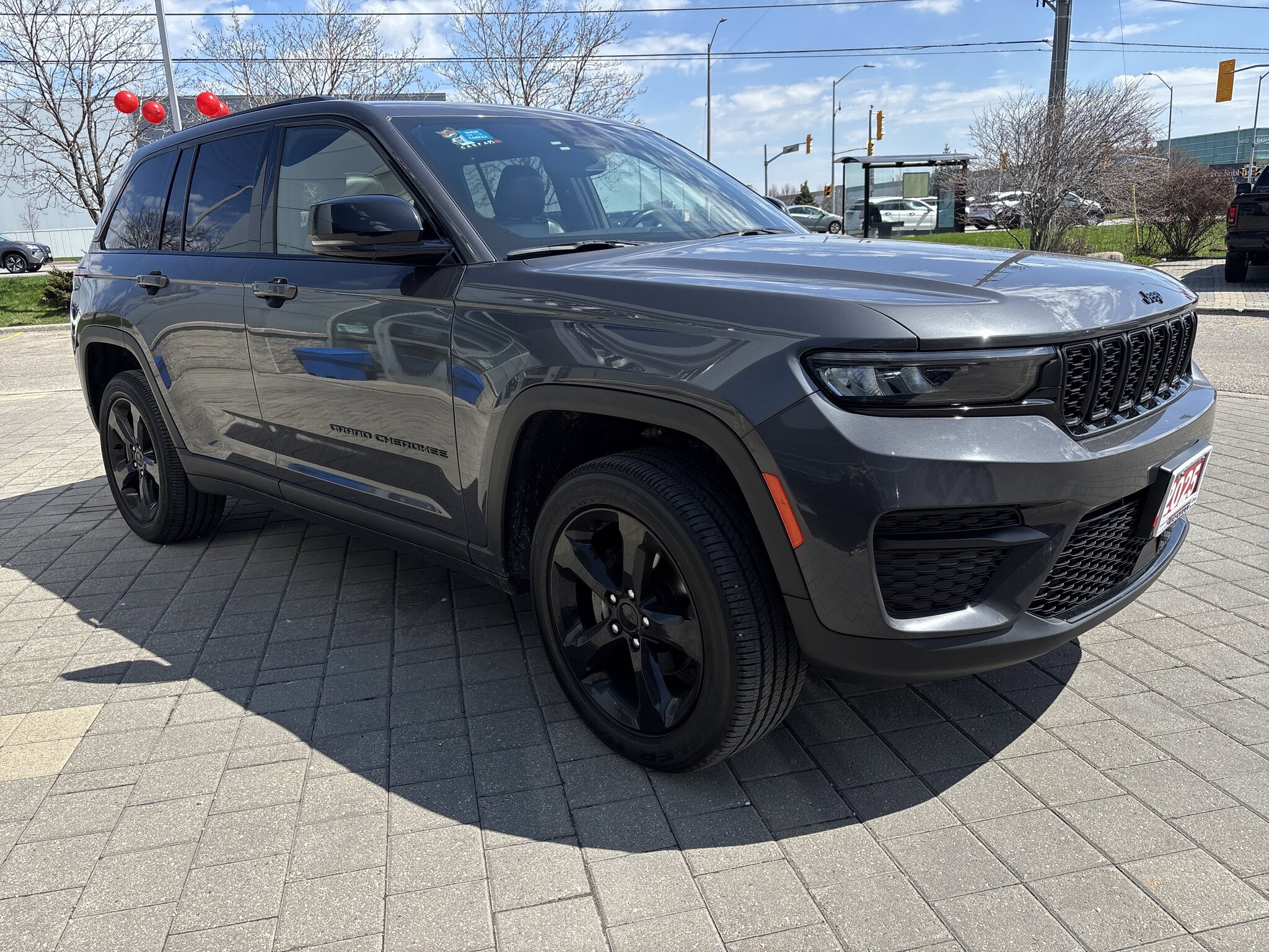2023 Jeep Grand Cherokee Altitude 4x4 SUV