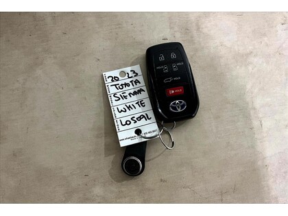 used 2023 Toyota Sienna car, priced at $51,998
