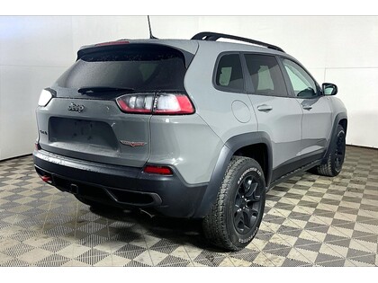 used 2022 Jeep Cherokee car, priced at $25,998