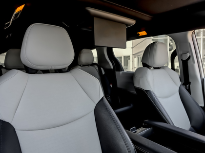 used 2025 Toyota Sienna car, priced at $63,995