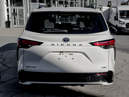 used 2025 Toyota Sienna car, priced at $63,995