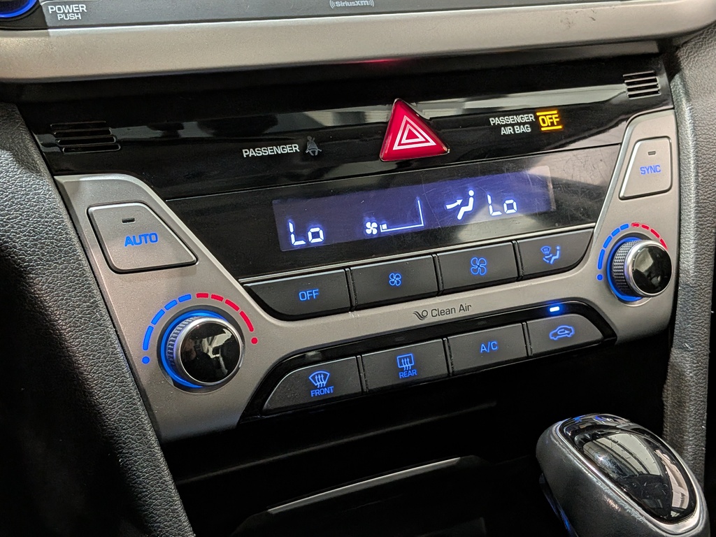 Hyundai Elantra 2018