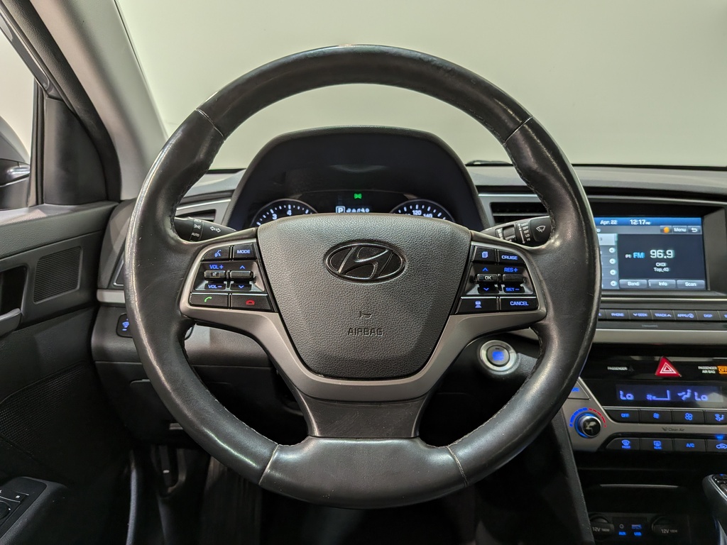 Hyundai Elantra 2018
