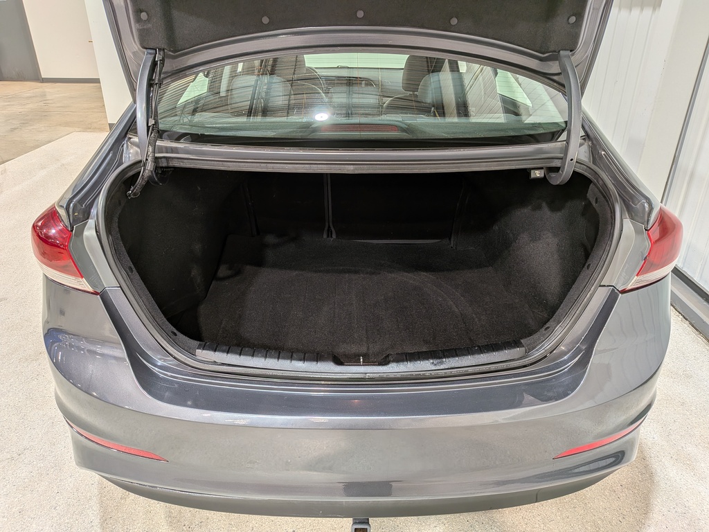 Hyundai Elantra 2018