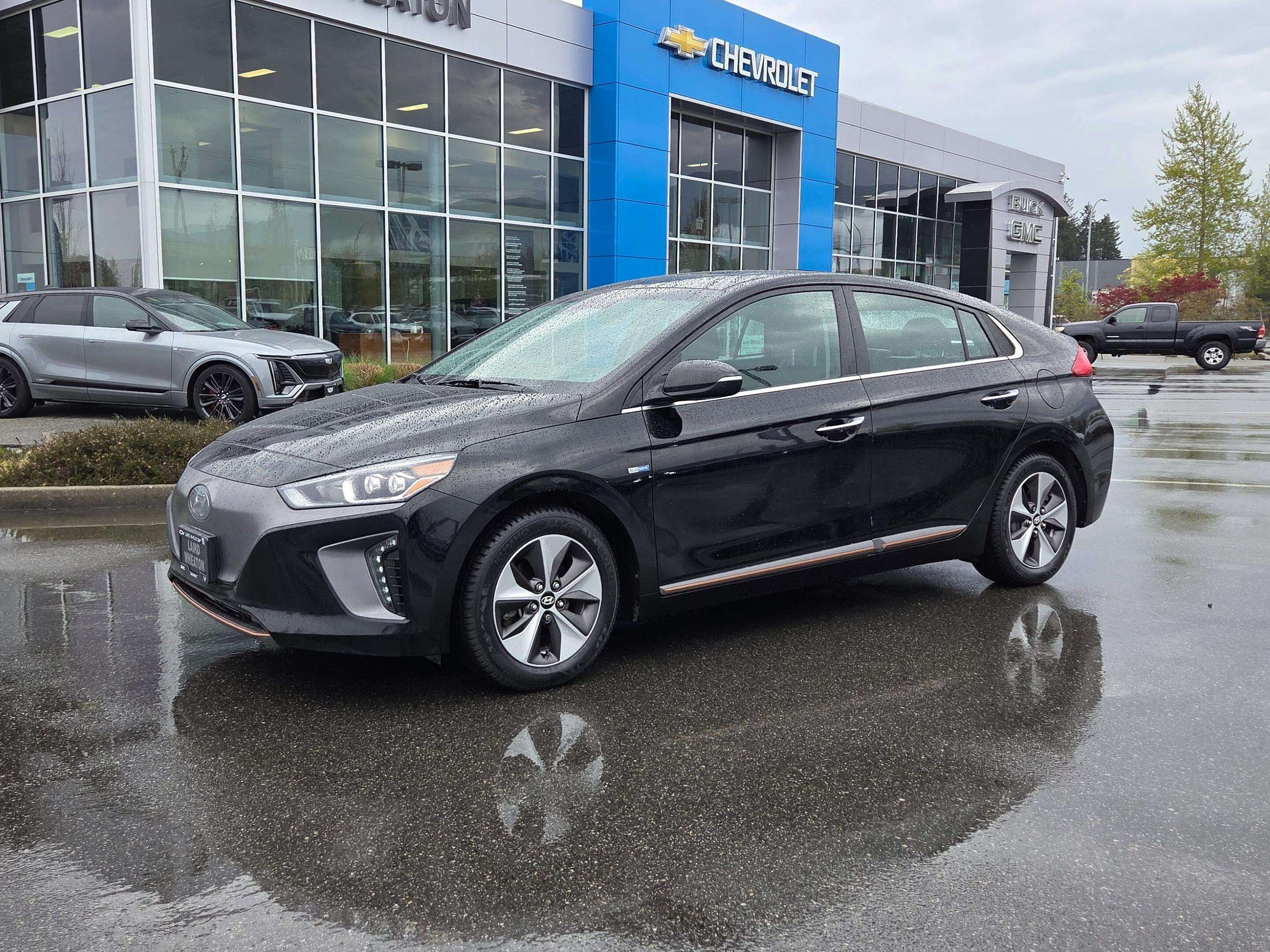 2019 Hyundai Ioniq Electric Ultimate Hatchback