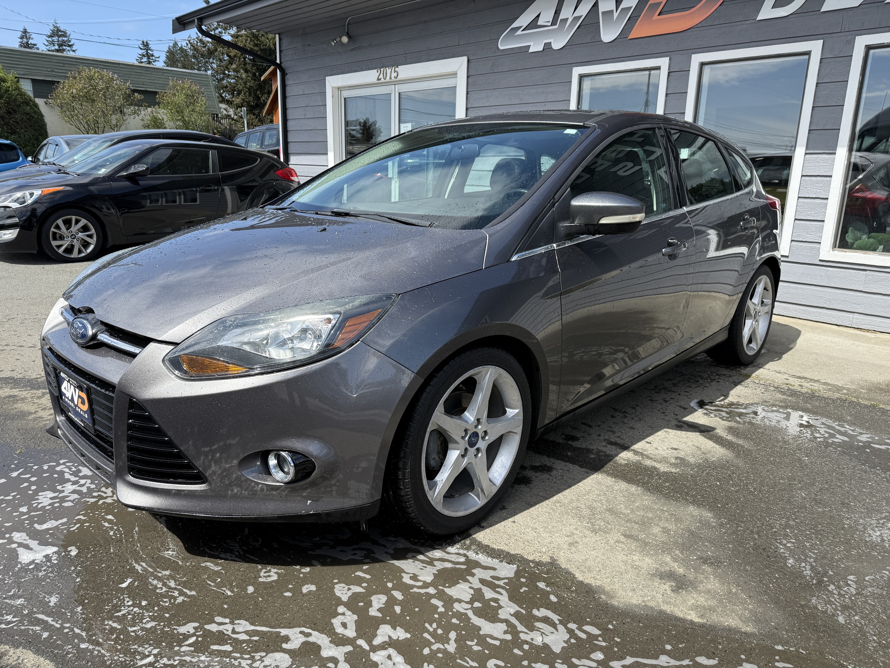 2013 Ford Focus Titanium Hatchback