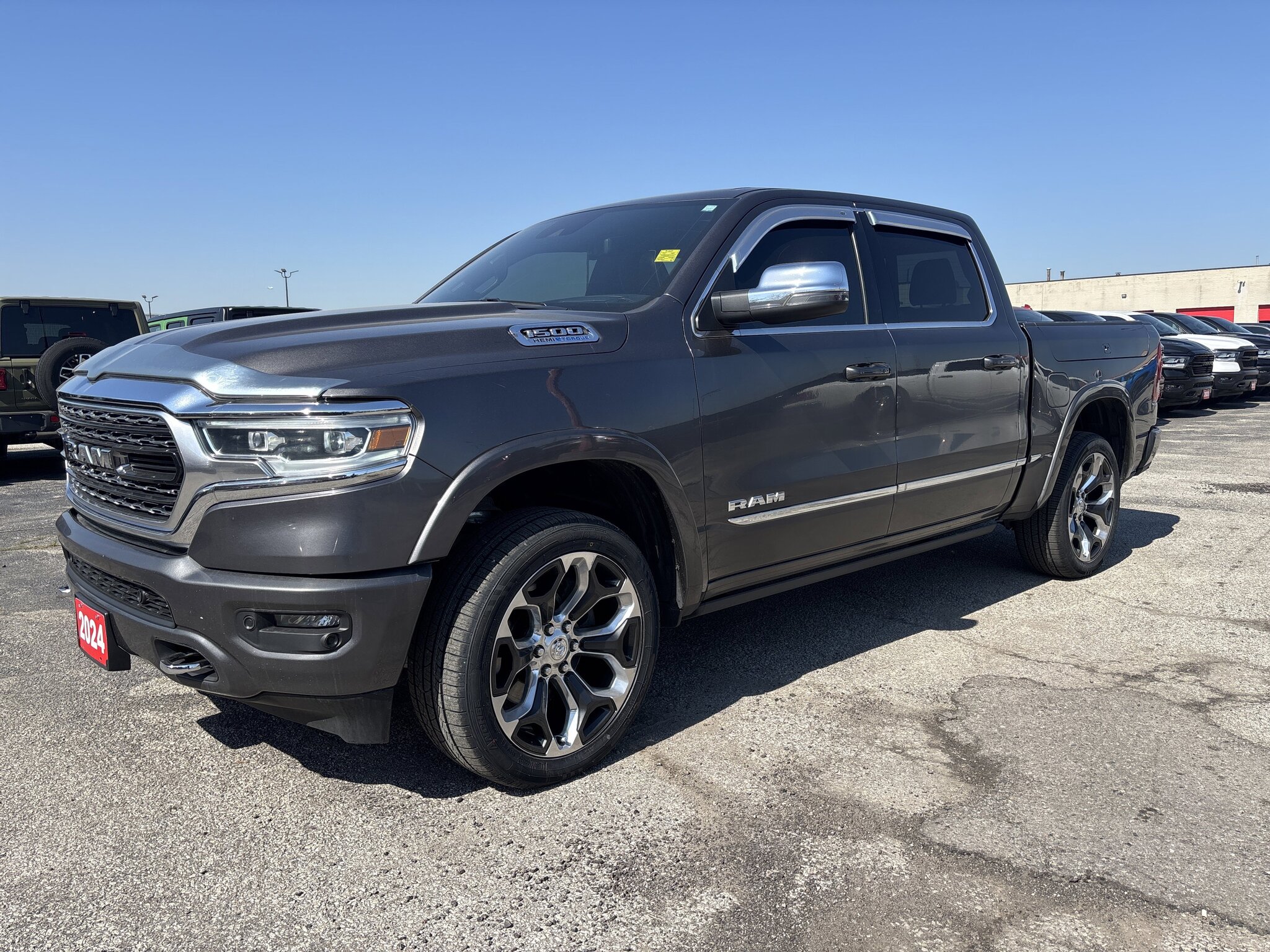2024 RAM 1500 Limited 4x4 Crew Cab 5'7" Box Truck