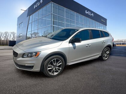 used 2015 Volvo V60 car, priced at $13,495