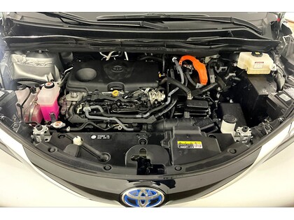 used 2024 Toyota Sienna car, priced at $59,998
