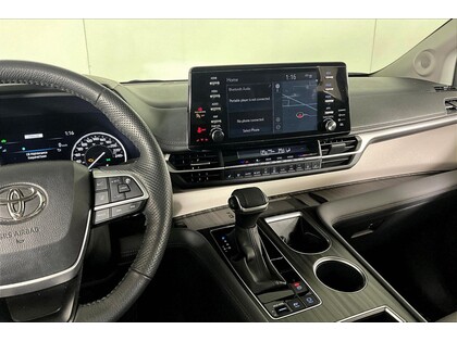 used 2024 Toyota Sienna car, priced at $59,998