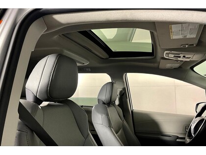 used 2024 Toyota Sienna car, priced at $59,998