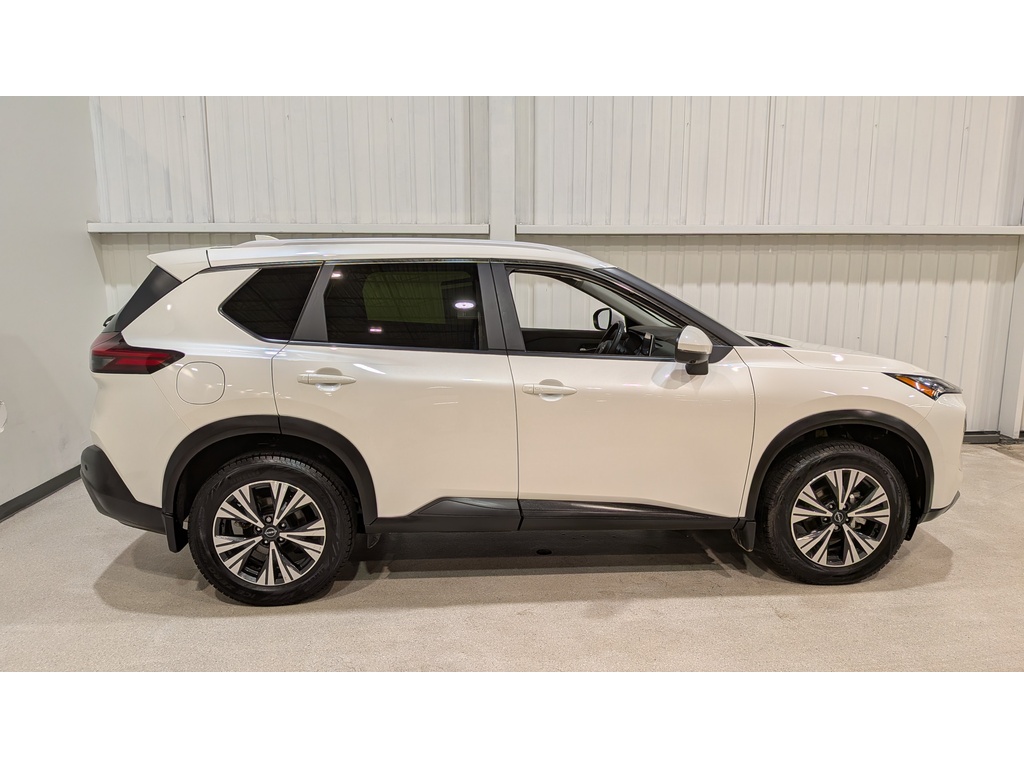 Nissan Rogue 2023