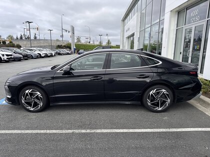 used 2025 Hyundai Sonata car, priced at $32,995