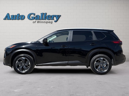 used 2025 Nissan Rogue car, priced at $31,500