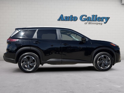 used 2025 Nissan Rogue car, priced at $31,500