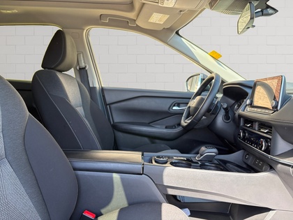 used 2025 Nissan Rogue car, priced at $31,500