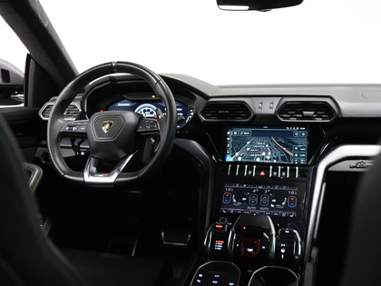 used 2021 Lamborghini Urus car