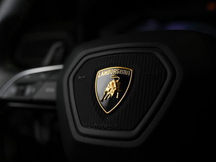 used 2021 Lamborghini Urus car