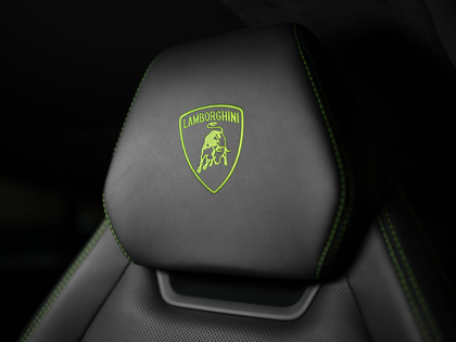used 2021 Lamborghini Urus car