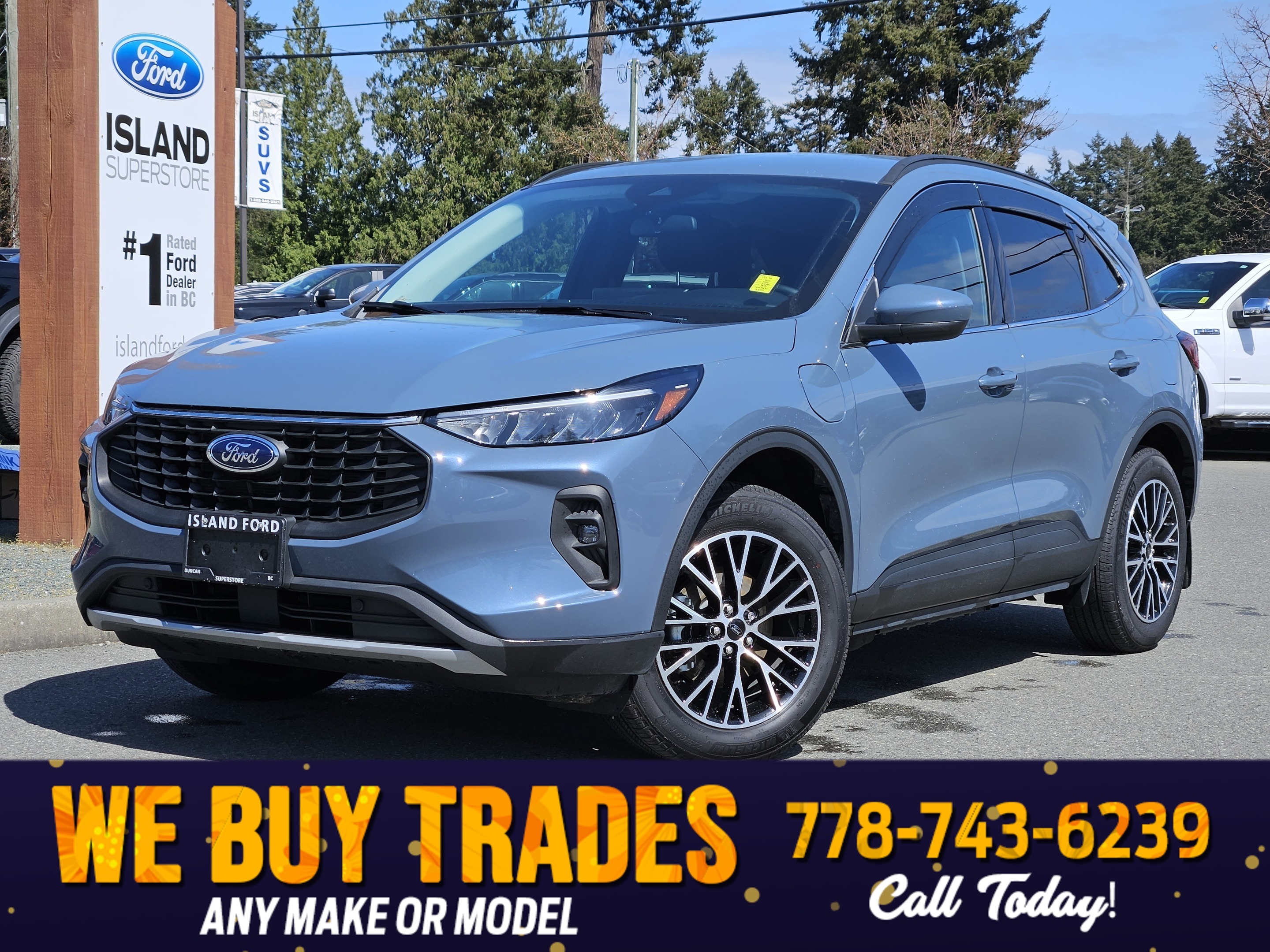 2025 Ford Escape Hybrid Plug-in FWD