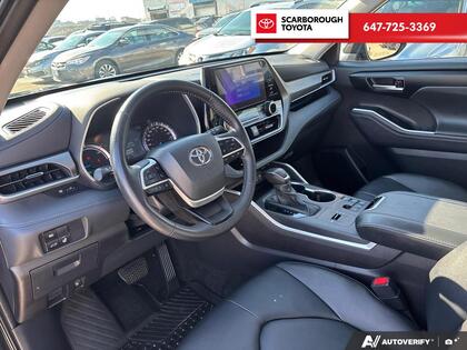 used 2025 Toyota Highlander car, priced at $52,745