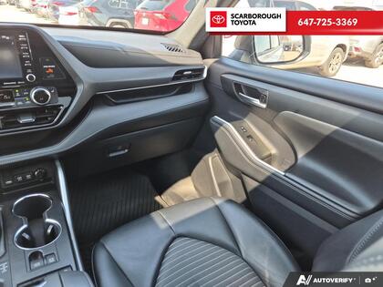 used 2021 Toyota Highlander car, priced at $36,595