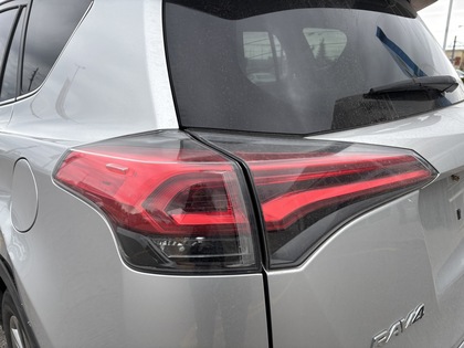 used 2016 Toyota RAV4 Hybrid car, priced at $15,995