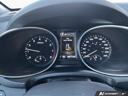 used 2017 Hyundai Santa Fe XL car, priced at $10,941