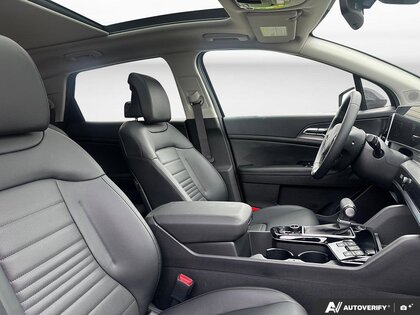 used 2025 Kia Sportage car, priced at $39,987