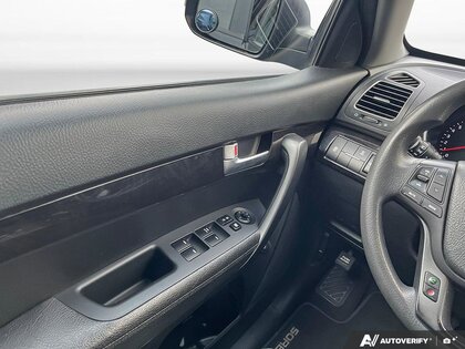 used 2014 Kia Sorento car, priced at $8,391