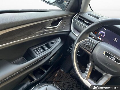 used 2022 Jeep Grand Cherokee car, priced at $29,975