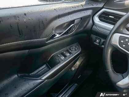 used 2023 GMC Acadia car, priced at $33,975