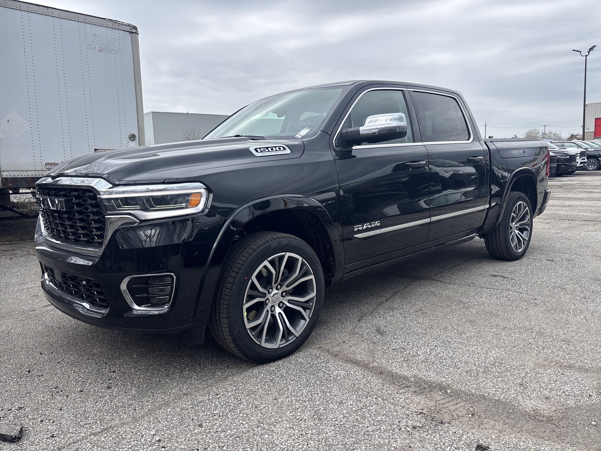 2026 RAM 1500 Tungsten 4x4 Crew Cab 5'7" Box Truck