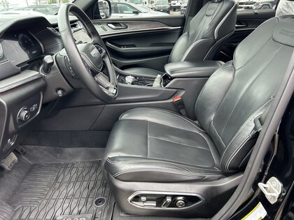 used 2024 Jeep Grand Cherokee car, priced at $55,999