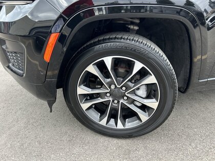 used 2024 Jeep Grand Cherokee car, priced at $55,999