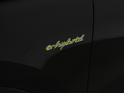 used 2022 Porsche Cayenne car, priced at $71,900