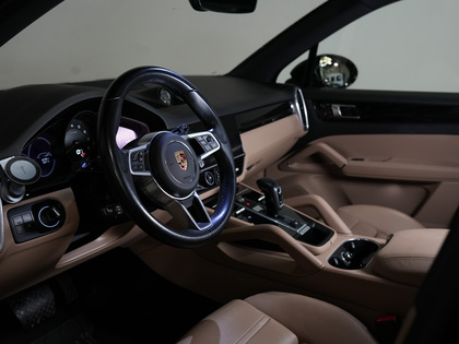 used 2022 Porsche Cayenne car, priced at $71,900