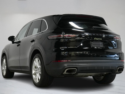 used 2022 Porsche Cayenne car, priced at $71,900