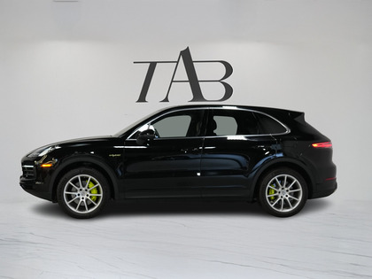 used 2022 Porsche Cayenne car, priced at $71,900