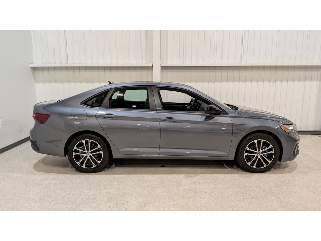 Volkswagen Jetta 2024