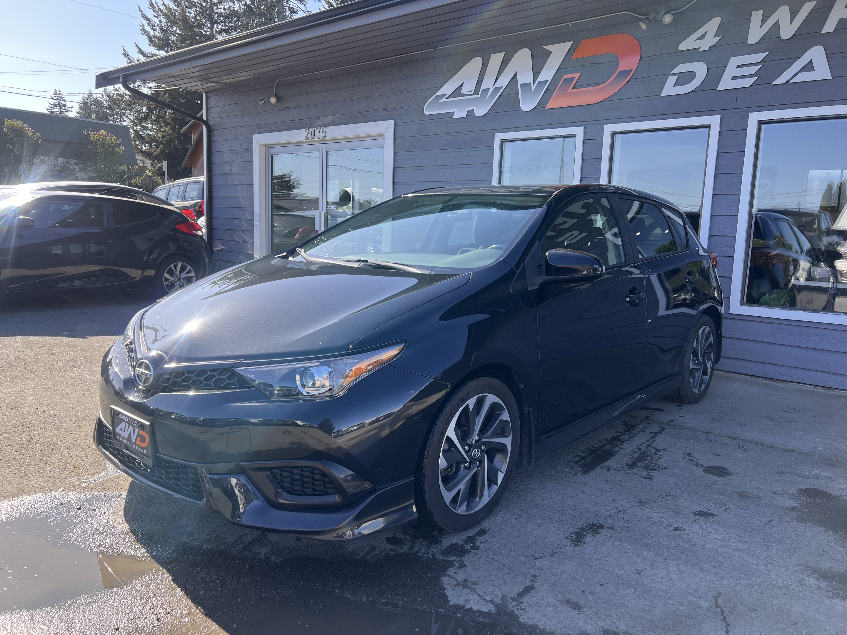 2016 Scion iM Base