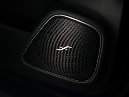 used 2021 Mercedes-Benz GLB car, priced at $39,900