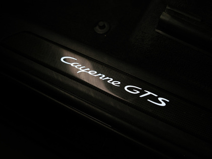 used 2022 Porsche Cayenne car, priced at $83,900