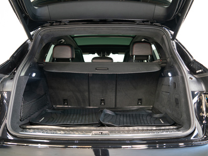 used 2022 Porsche Cayenne car, priced at $83,900