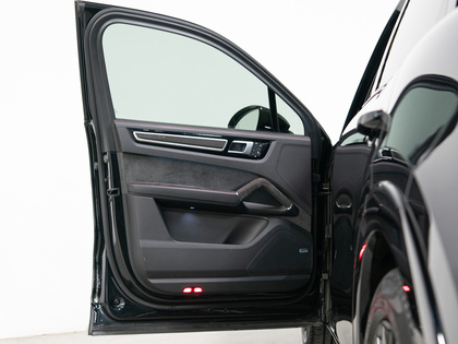 used 2022 Porsche Cayenne car, priced at $83,900