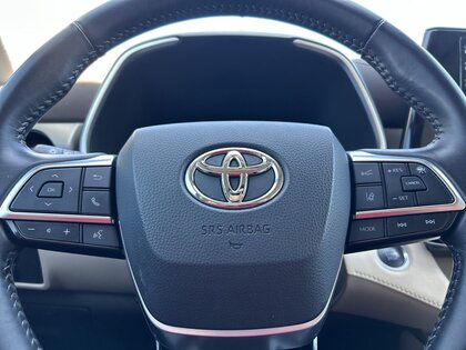 used 2021 Toyota Highlander car, priced at $37,777