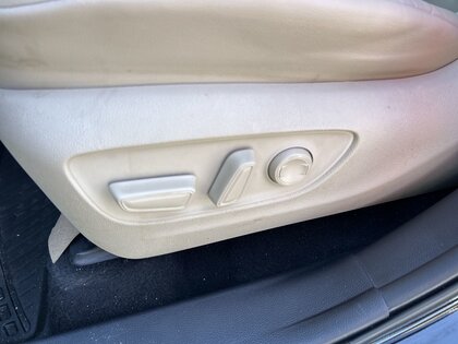 used 2021 Toyota Highlander car, priced at $37,777